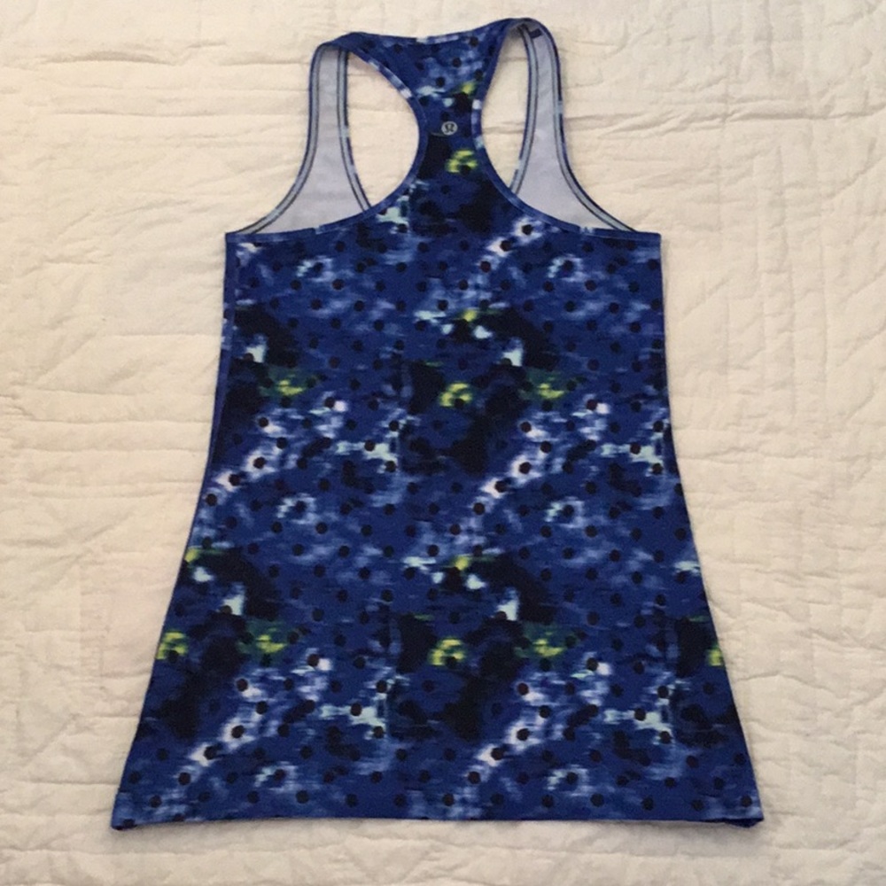 Lululemon Windy Blooms Saphire Blue Tank - Picture 3 of 4